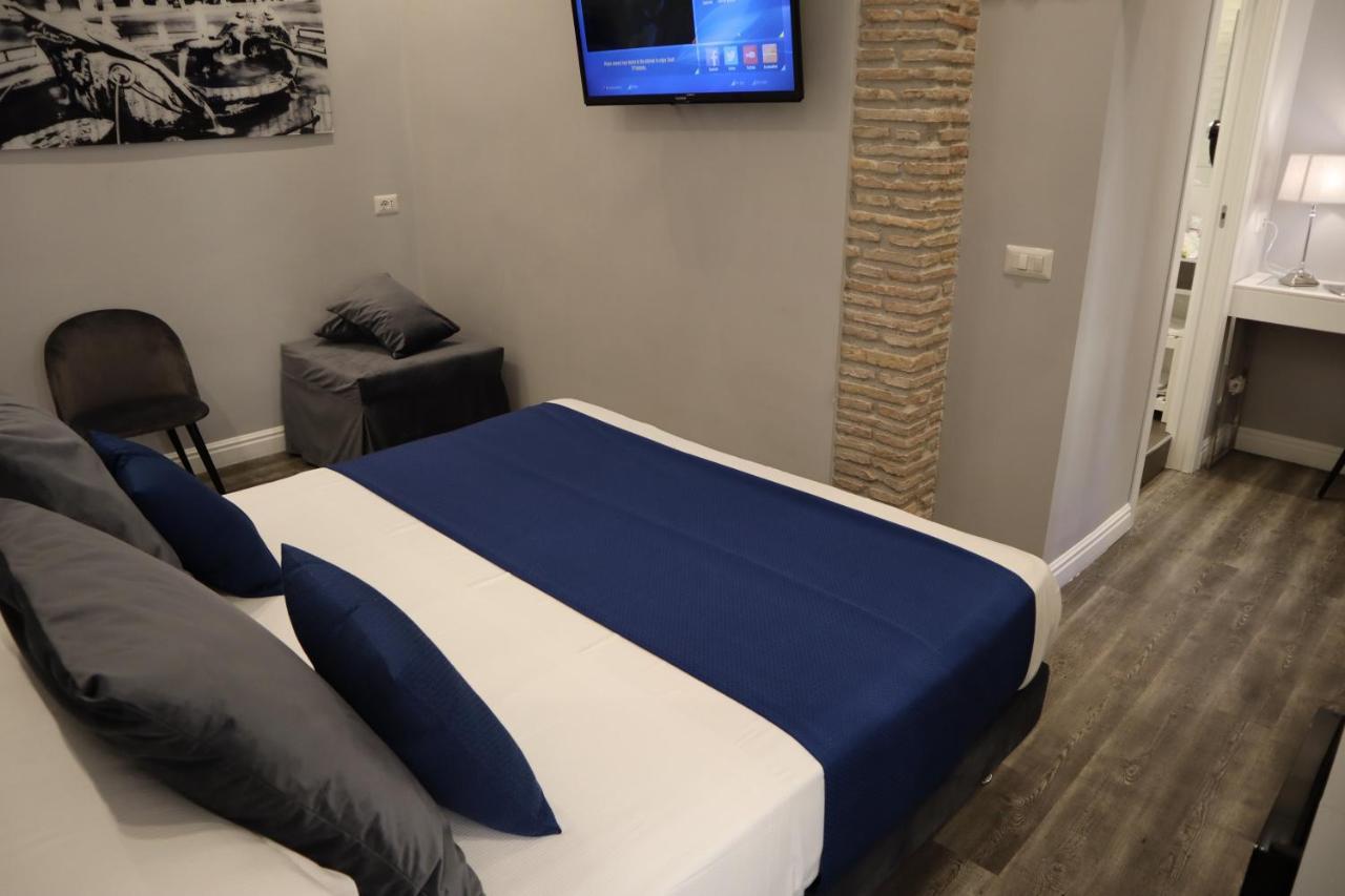 Millina Suites In Navona Rome Exterior photo