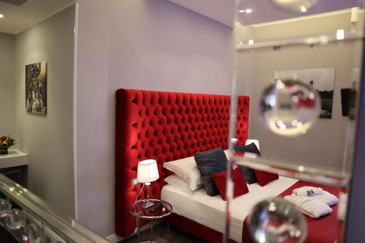 Millina Suites In Navona Rome Exterior photo