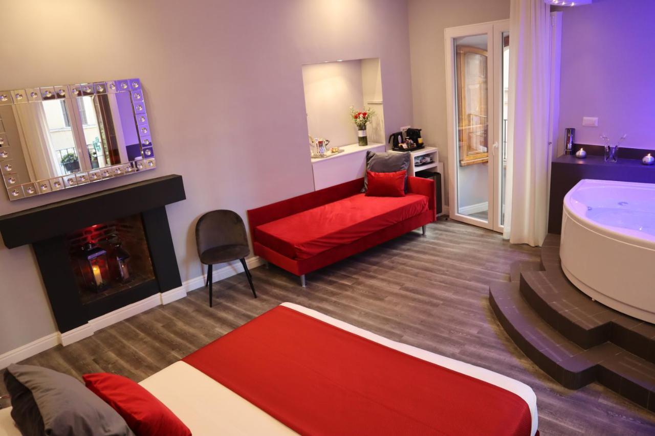 Millina Suites In Navona Rome Exterior photo